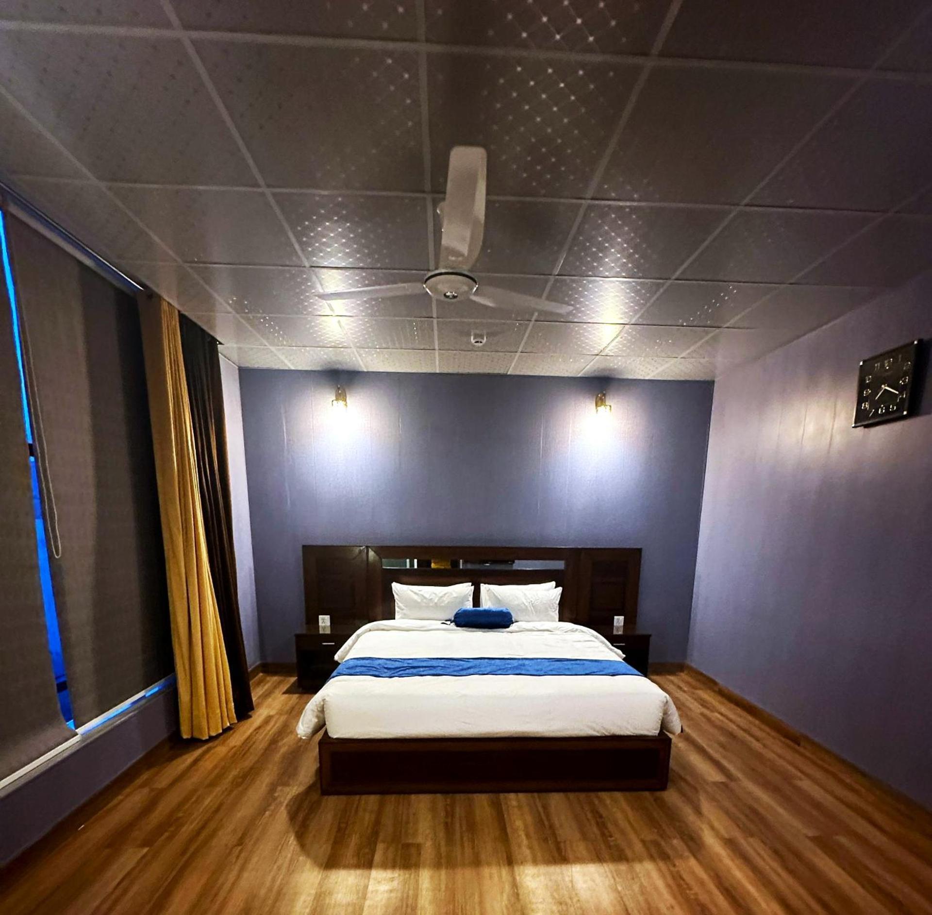 Luxury Apartment In Dha Phase 8, Near Allama Iqbal International Airport Lahaur Zewnętrze zdjęcie